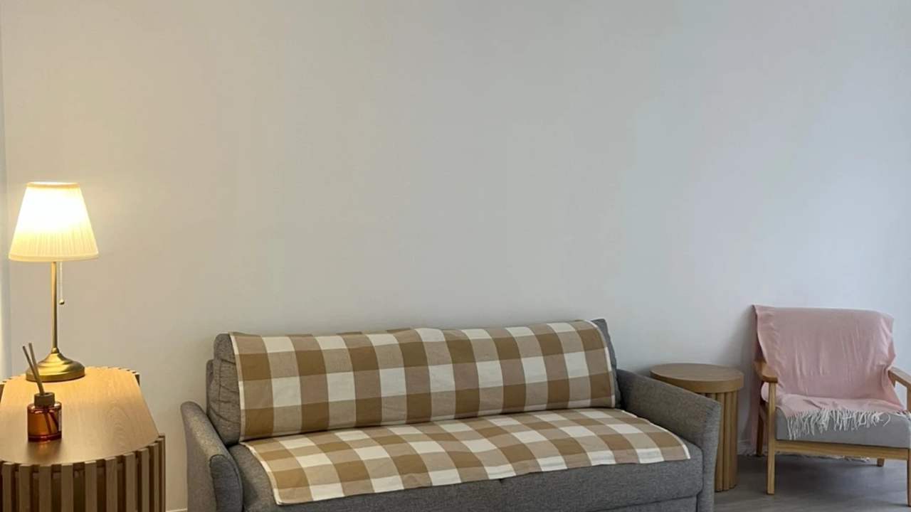Furnished room with own bathroom