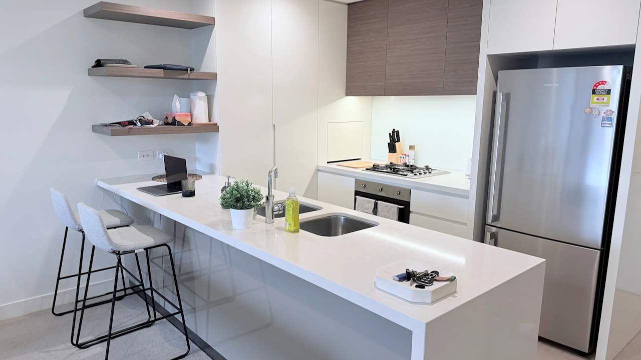 Furnished room with own bathroom