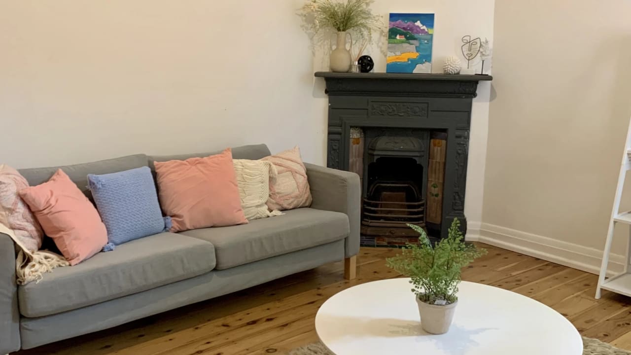 Room in a share house