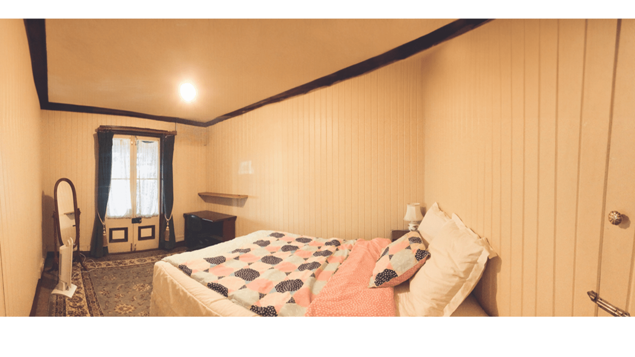 Furnished room in a share house