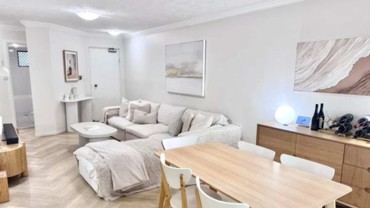 Unfurnished room with own bathroom