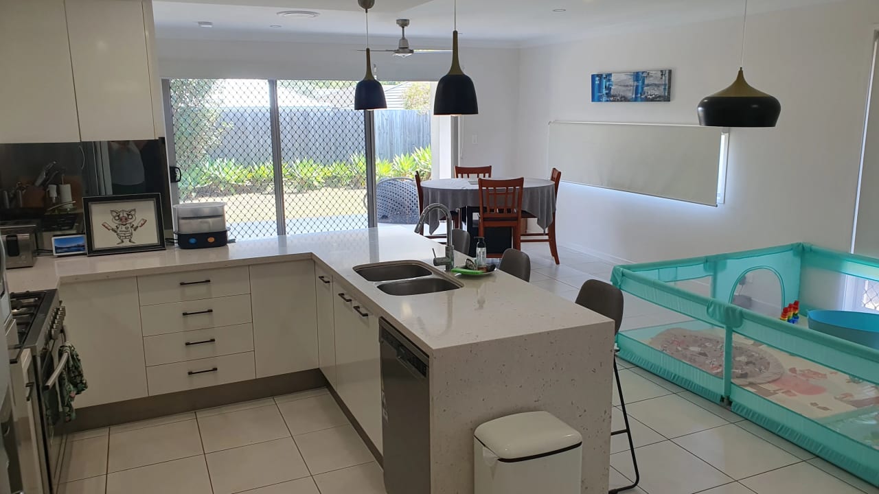 Unfurnished room with own bathroom