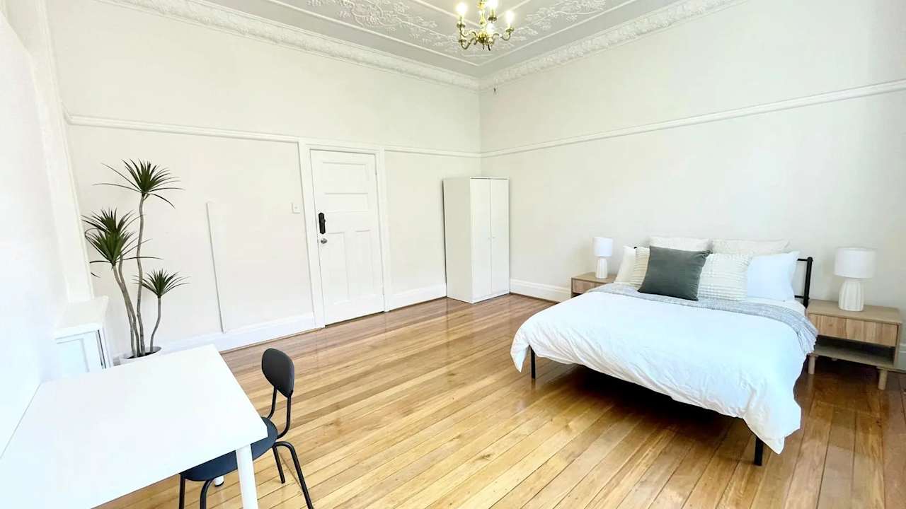 Room with ensuite in a share house