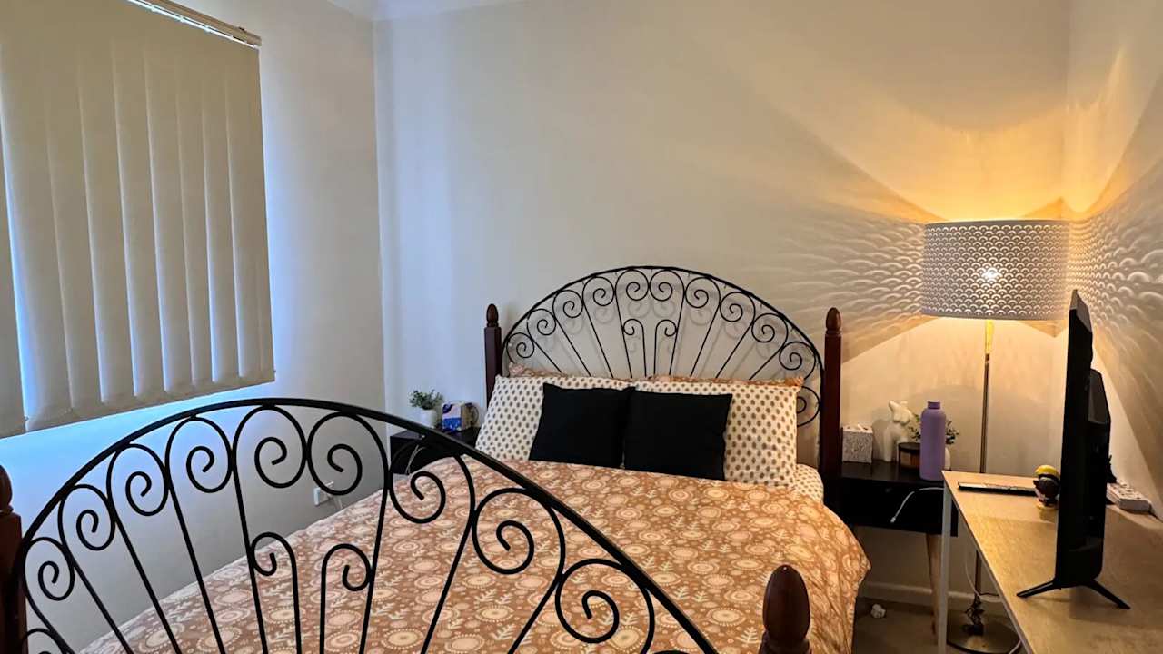 Furnished room granny flat for rent