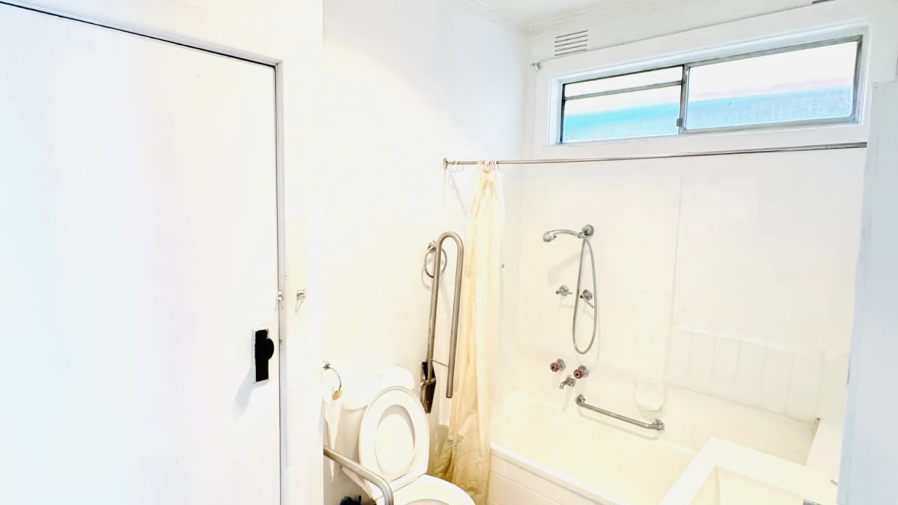 Unfurnished room with ensuite in a share house