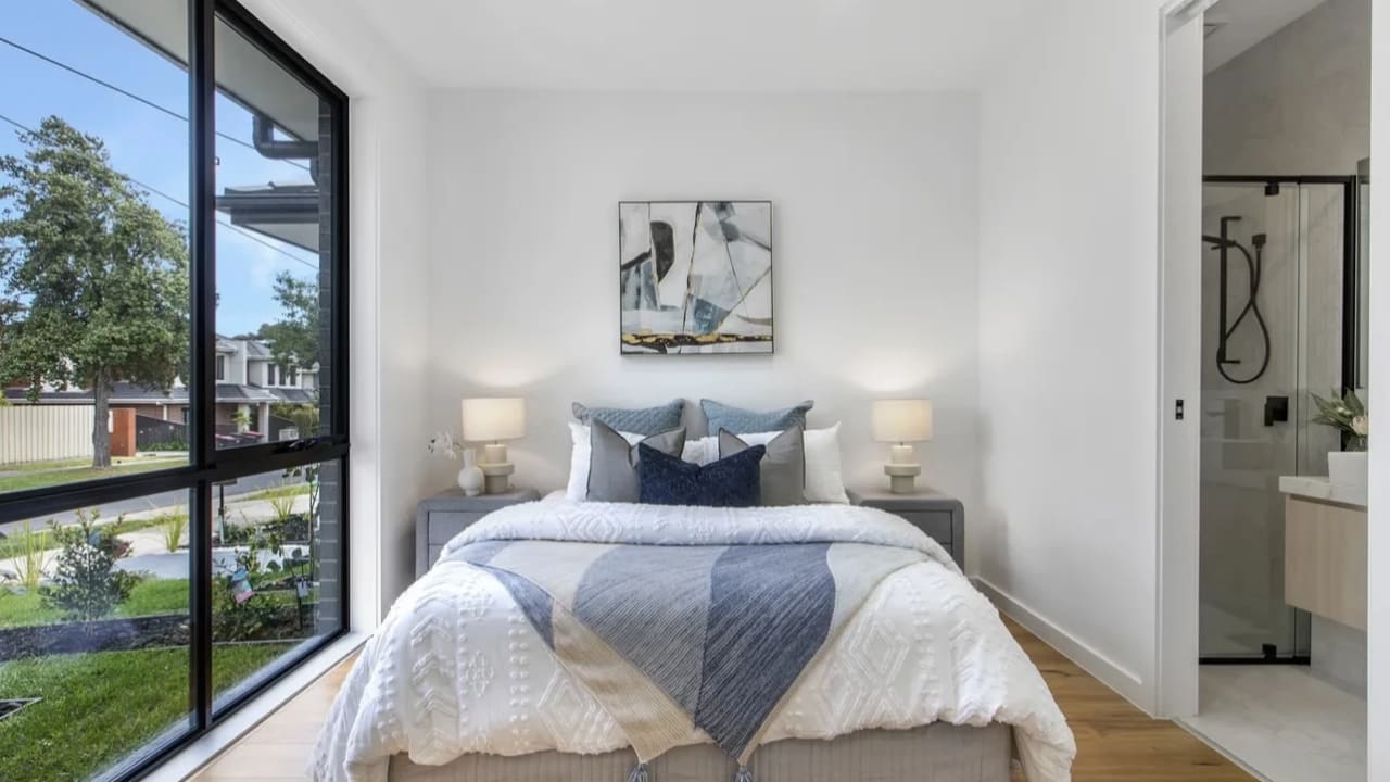 Furnished room with ensuite in a share house