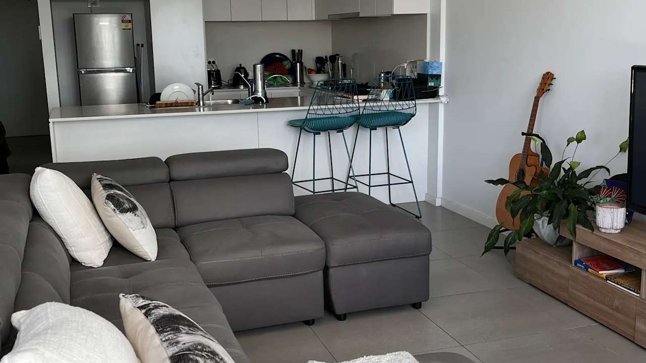 Furnished room with own bathroom