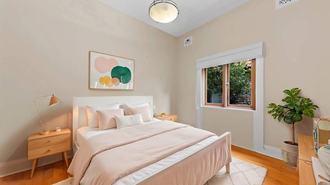 Unfurnished room in a share house