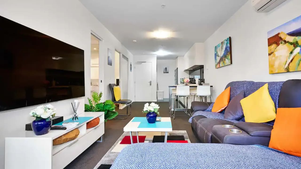 Whole property with 2 rooms for rent