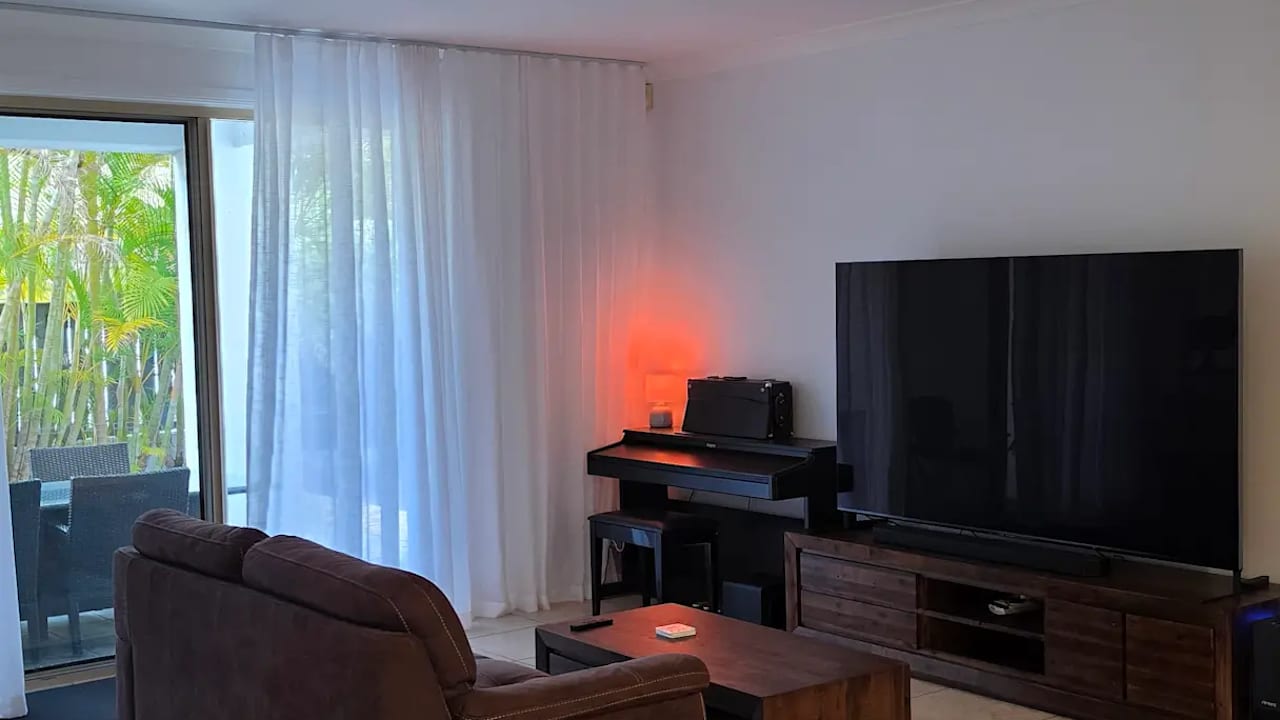 Furnished room with own bathroom