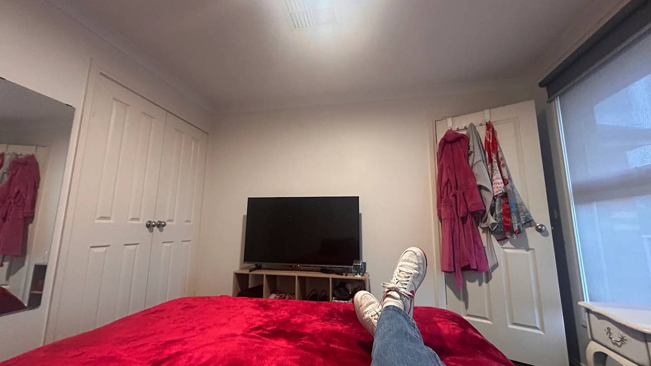 Unfurnished room in a share house