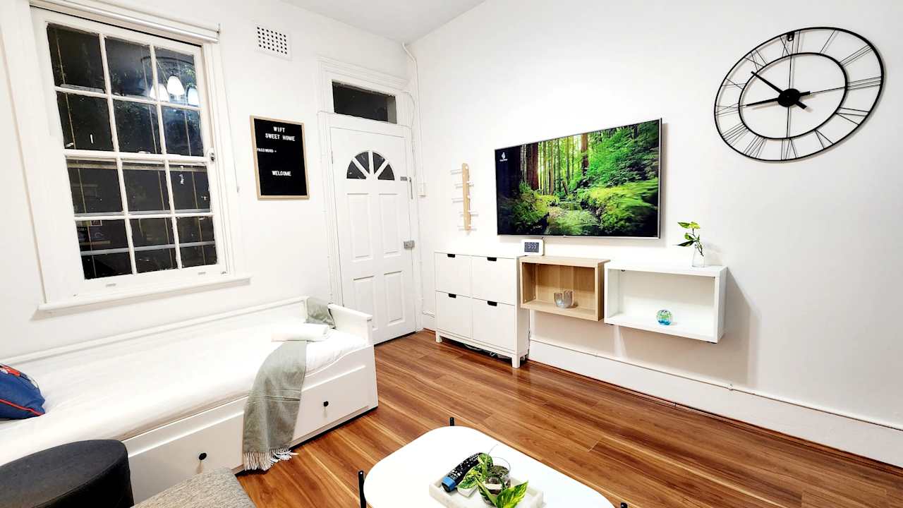 Whole property with 2 rooms for rent