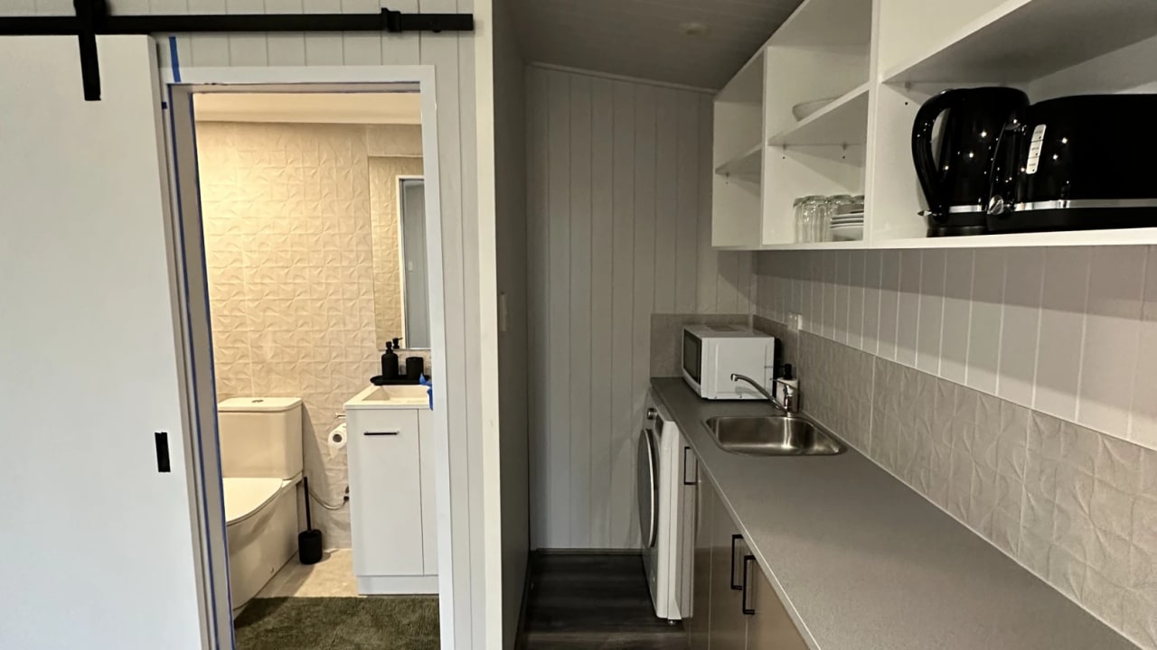 Furnished room granny flat for rent