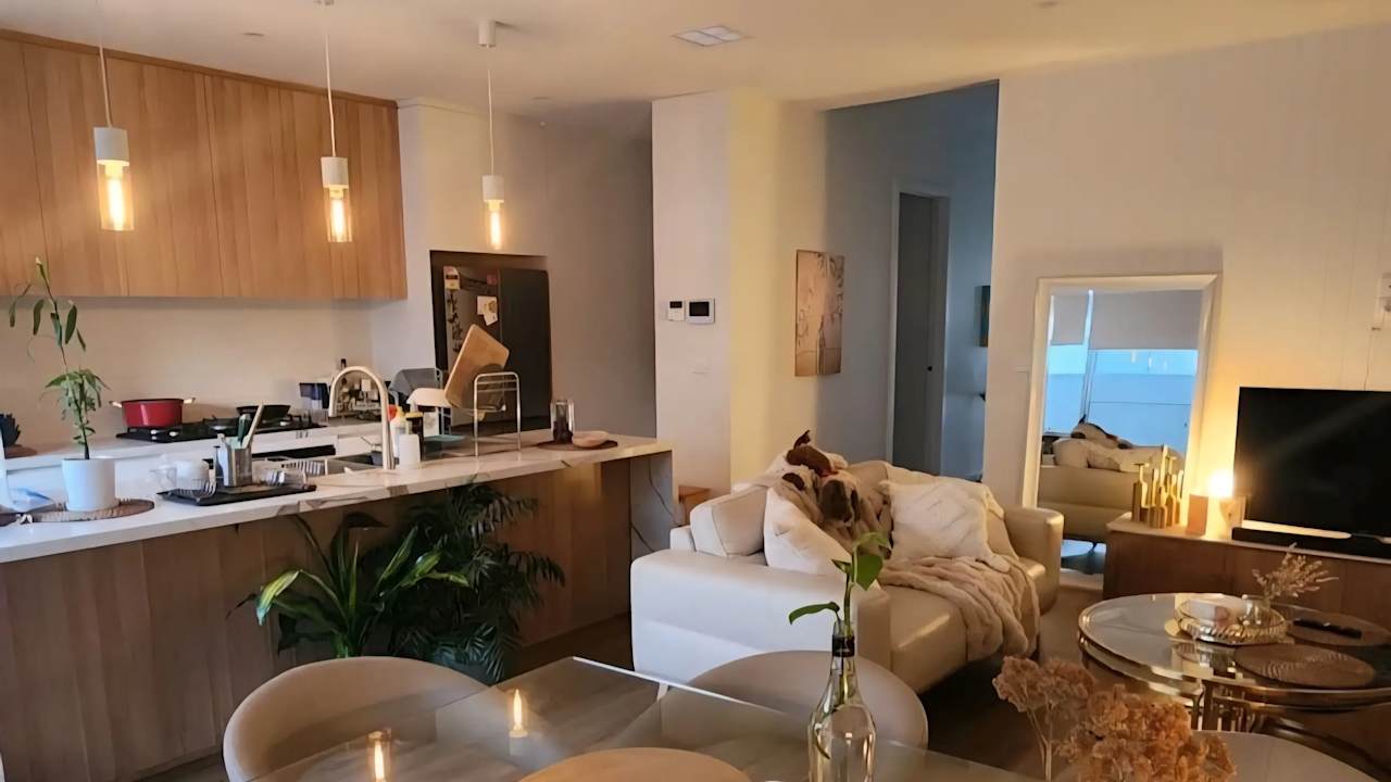 Furnished room in a share house