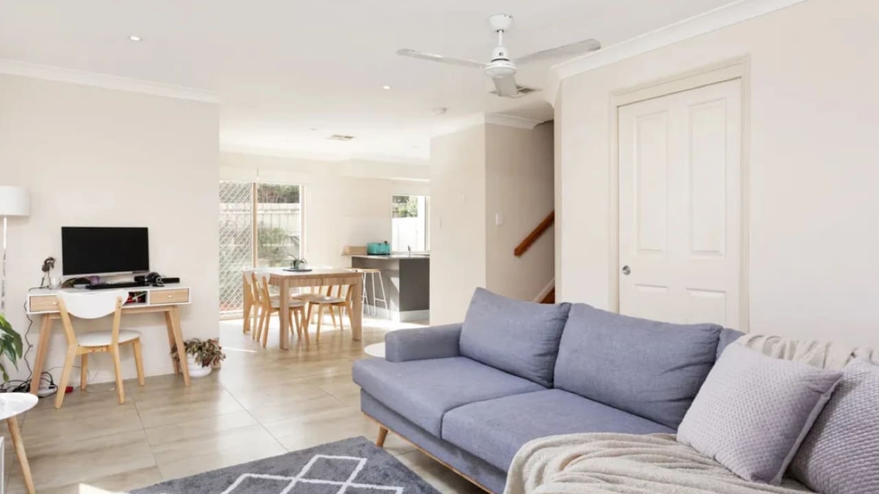 Unfurnished room in a share house