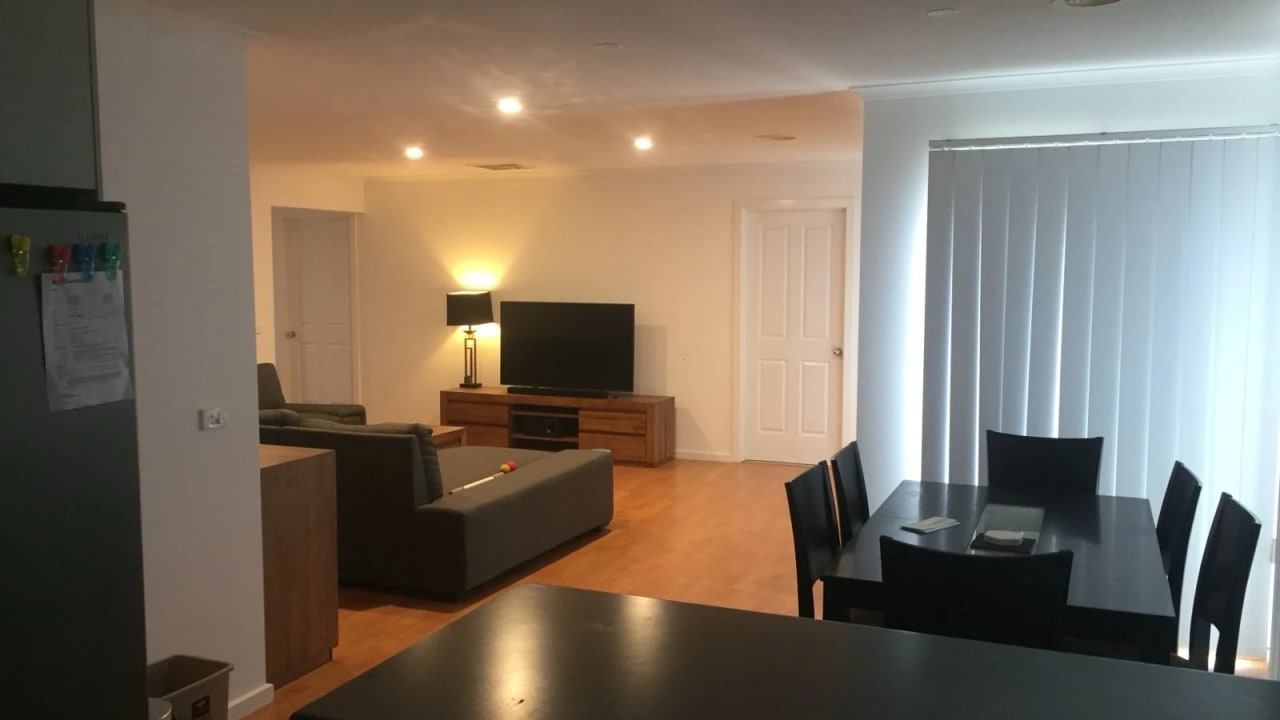 Unfurnished room in a share house
