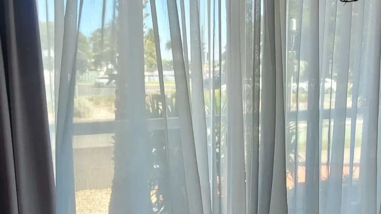 Furnished room studio flat for rent