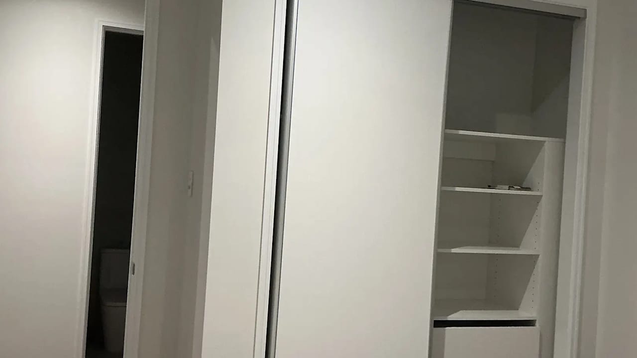 Furnished room with own bathroom