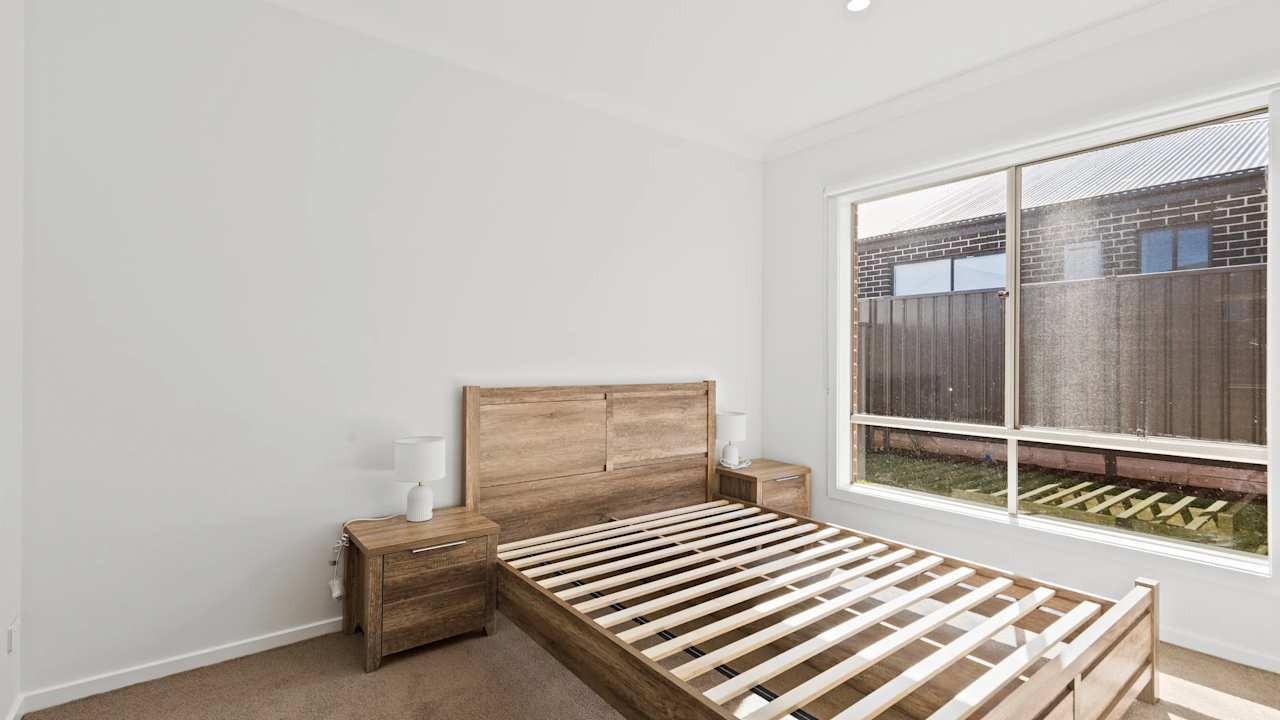 Furnished room with ensuite in a share house