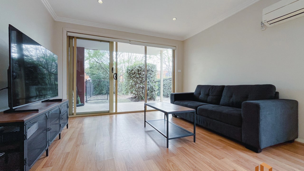 Furnished room with own bathroom