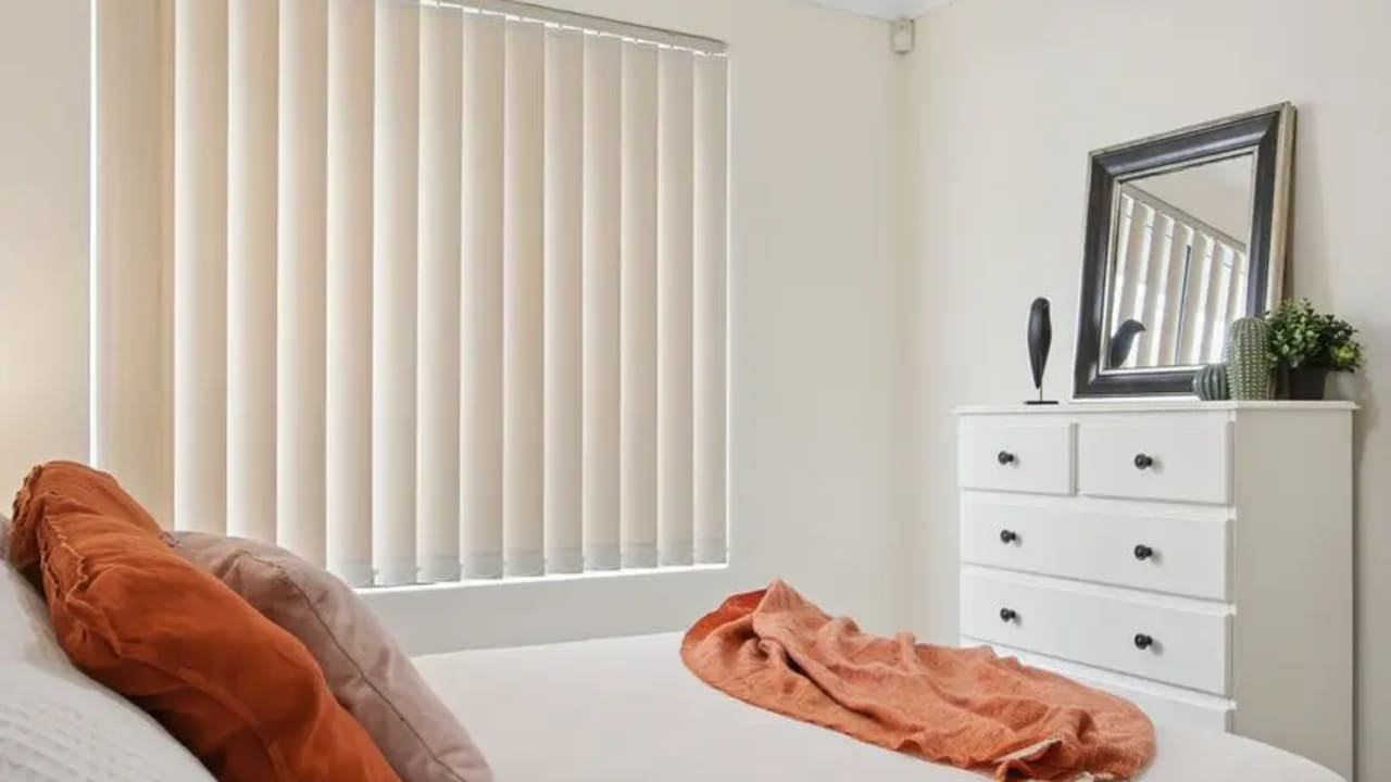 Furnished room with ensuite in a share house