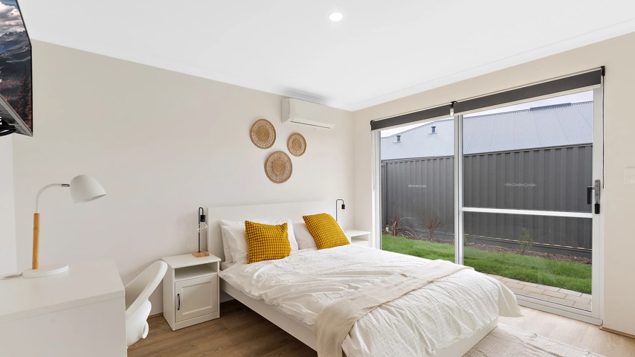 Furnished room with ensuite in a share house