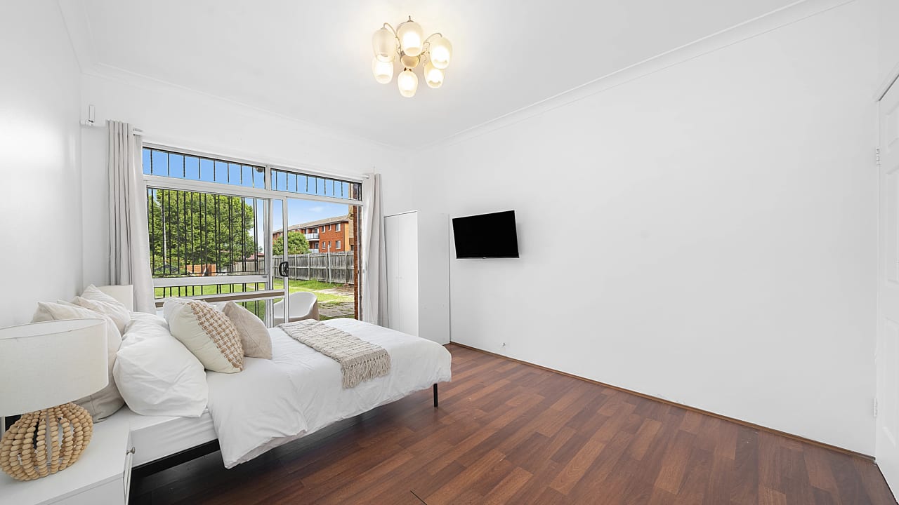 Room with ensuite in a share house