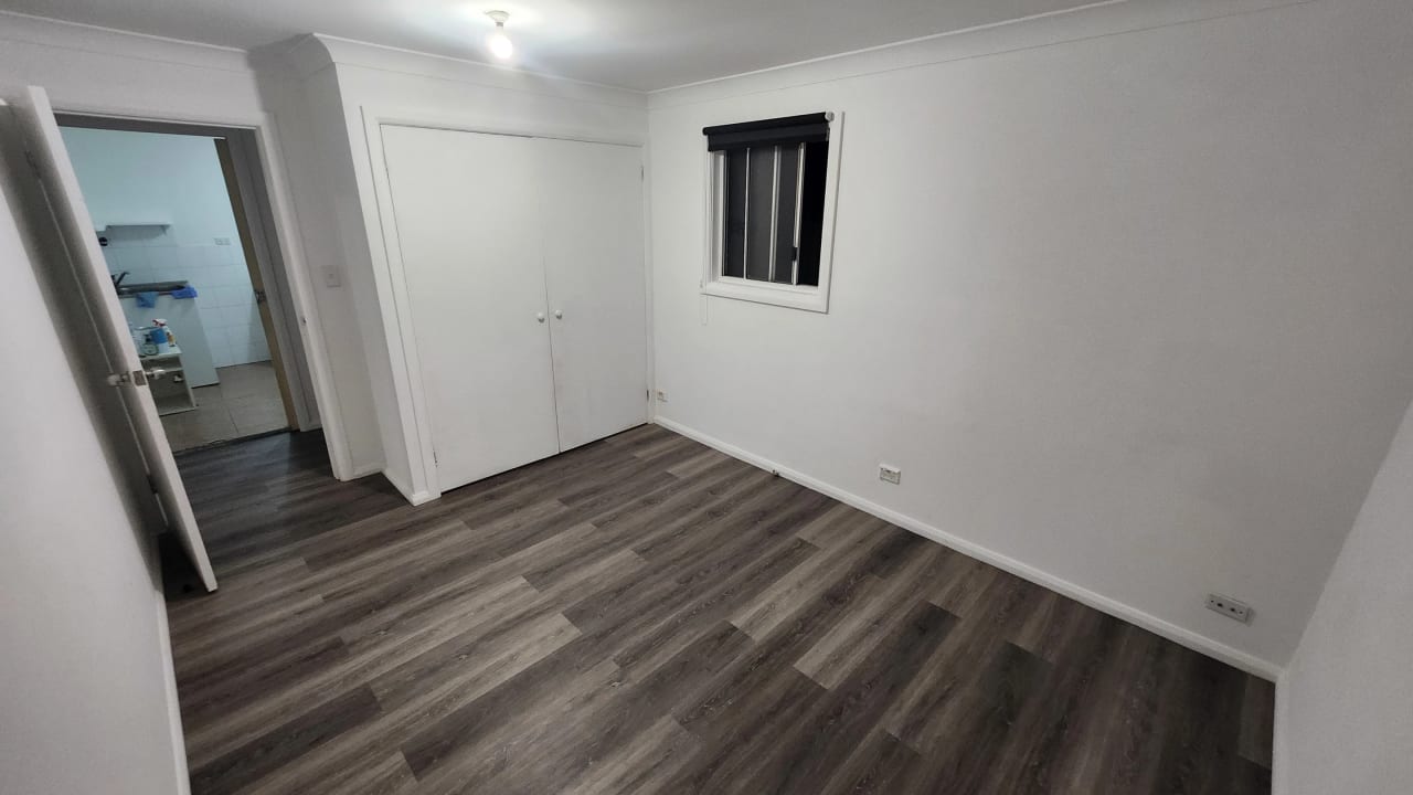Whole property with 2 rooms for rent