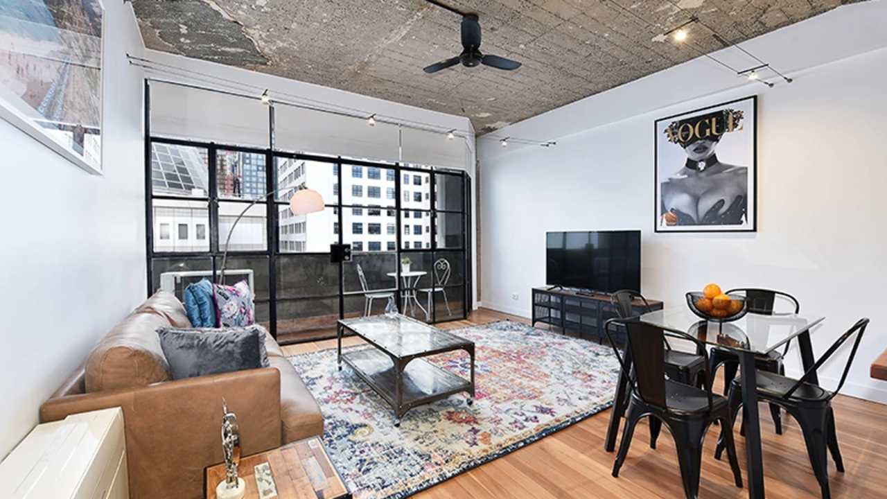 Whole property with 2 rooms for rent