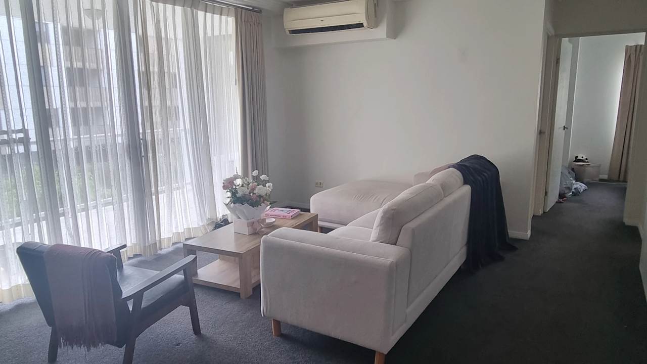 Furnished room with own bathroom