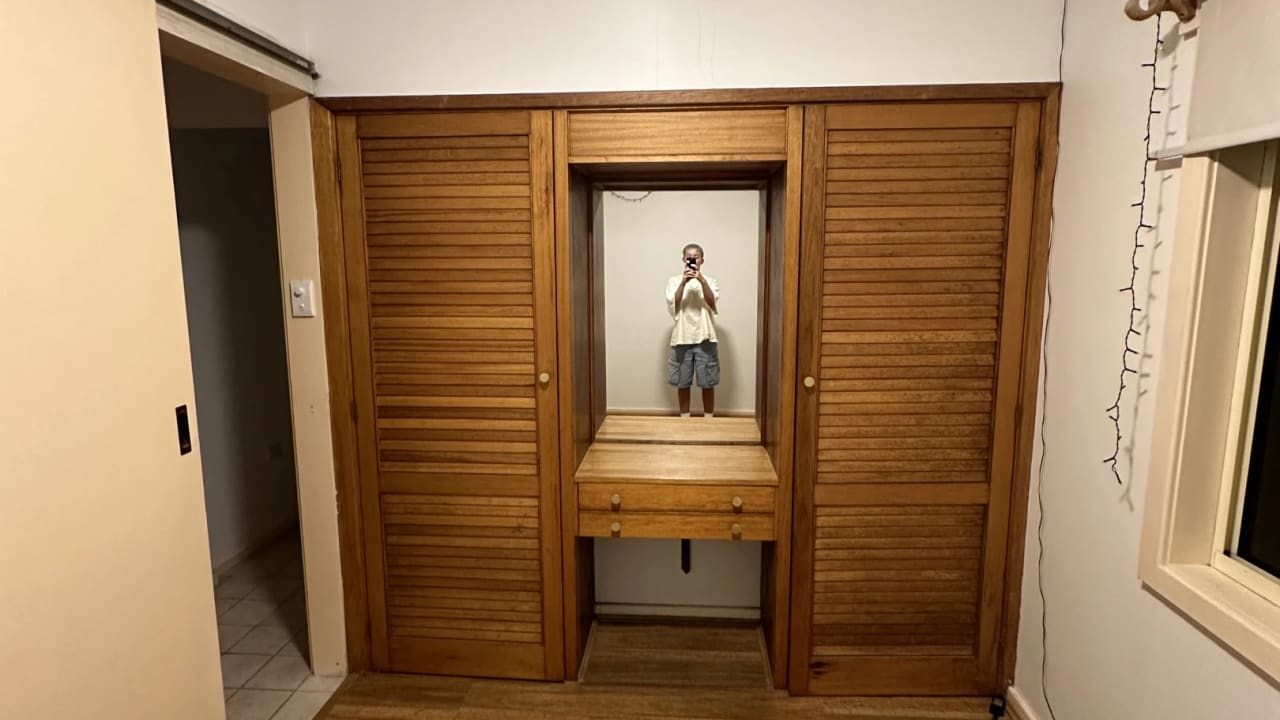 Unfurnished room in a share house