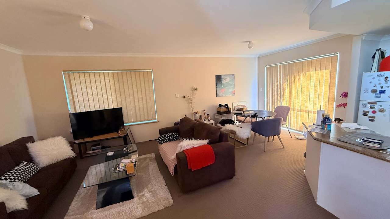 Furnished room with own bathroom