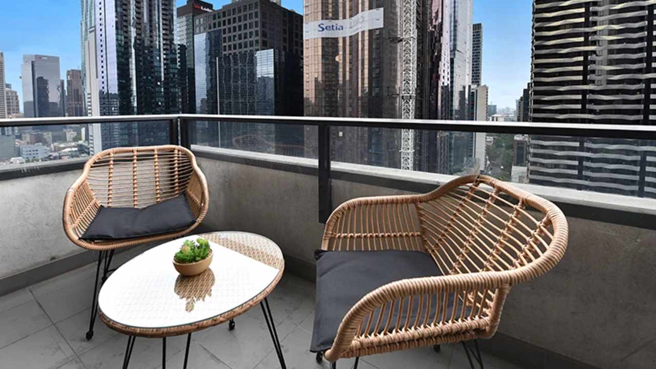 Whole property with 2 rooms for rent