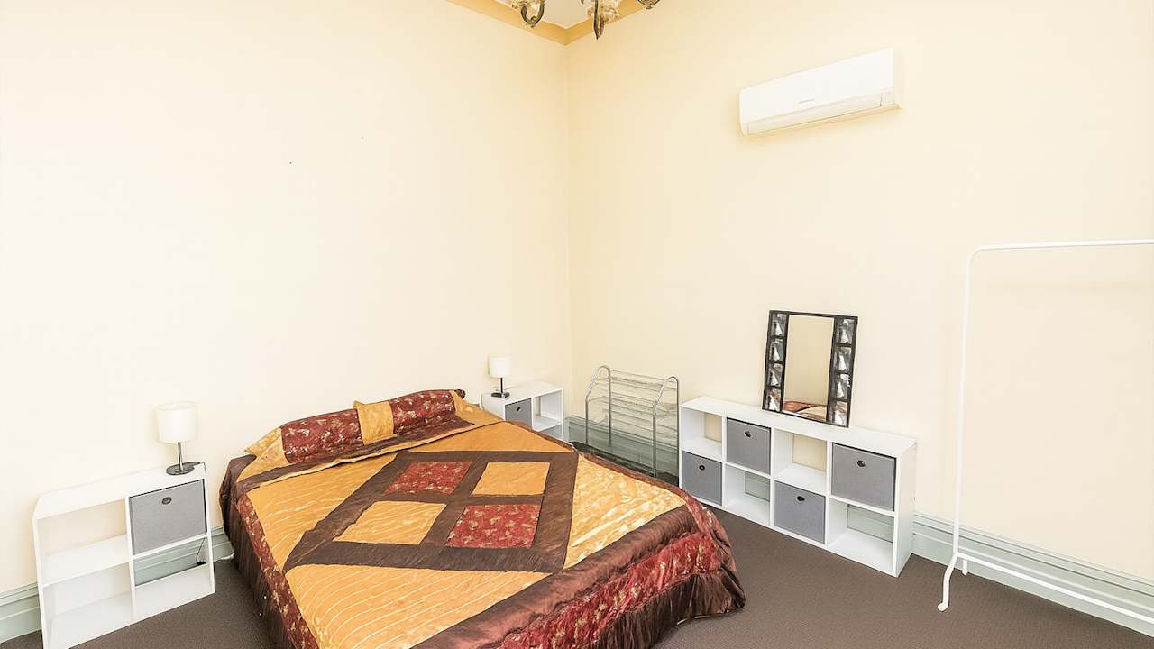 Unfurnished room in a share house