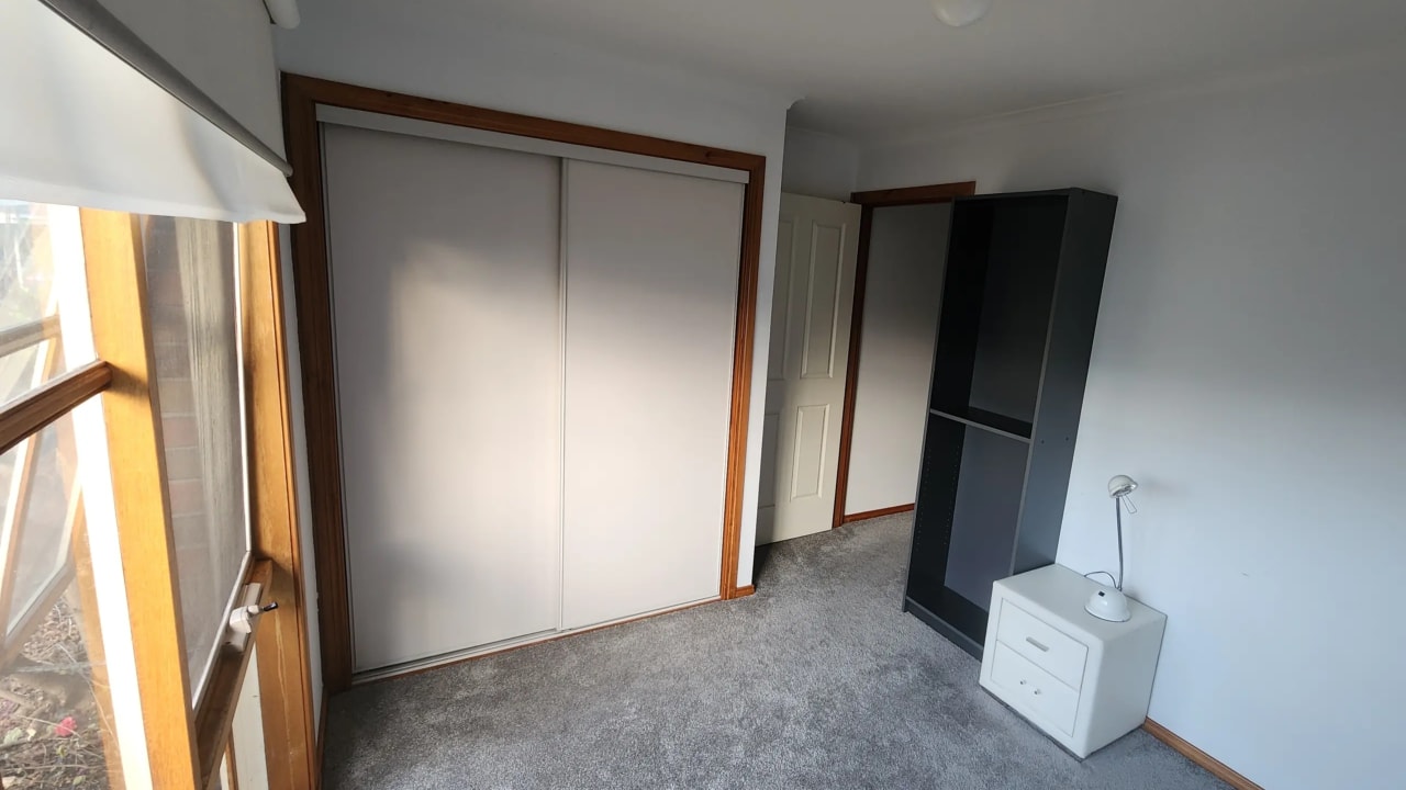 Room in a share house