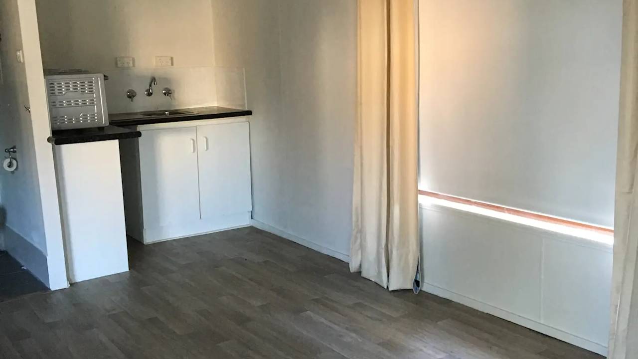 Room granny flat for rent
