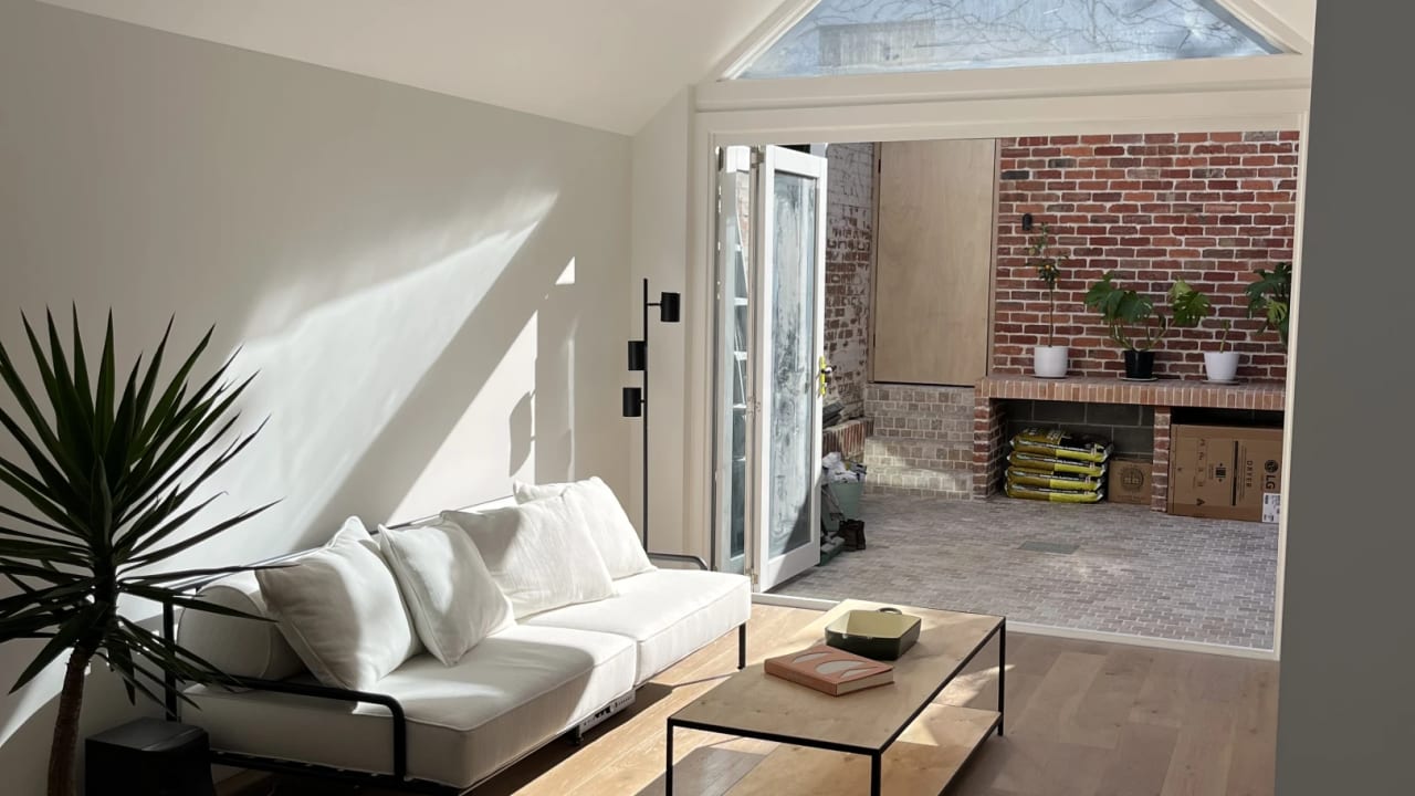 Unfurnished room in a share house