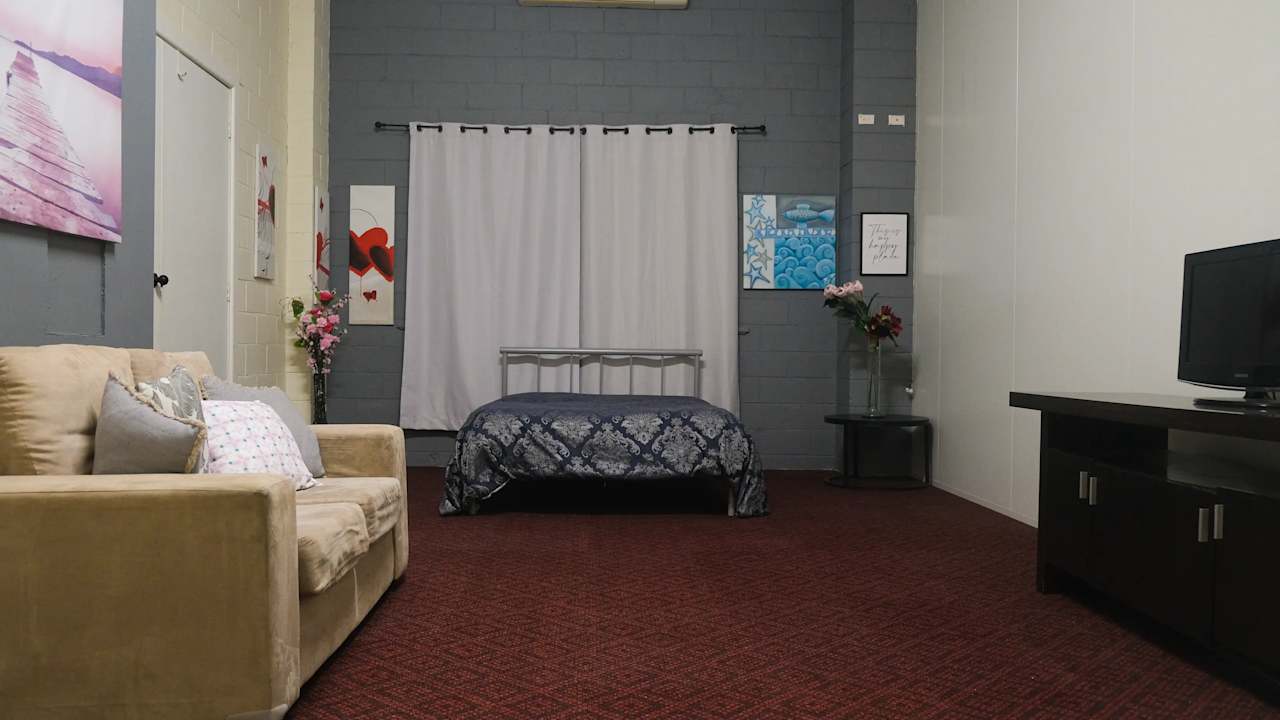 Room in a share house