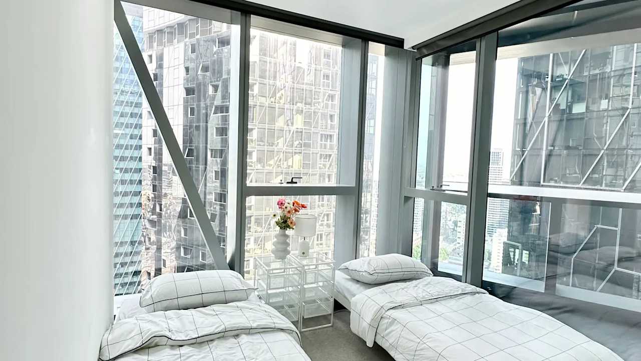 Furnished room with own bathroom