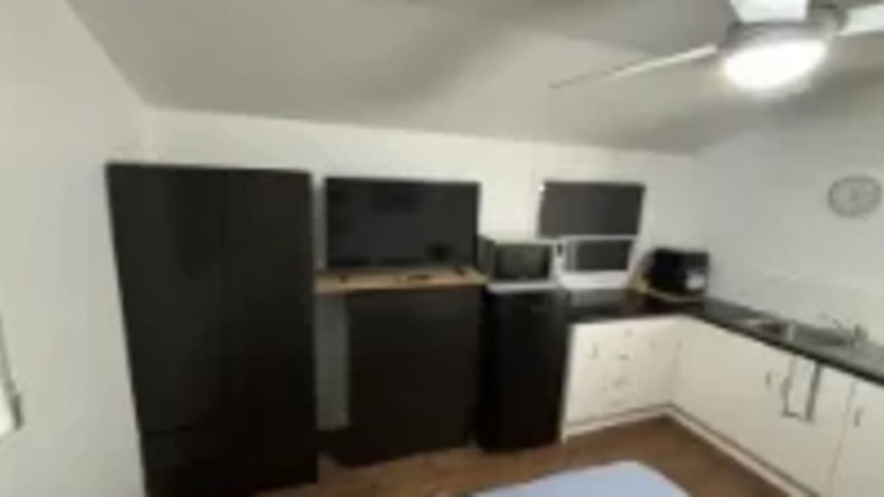 Furnished room studio flat for rent