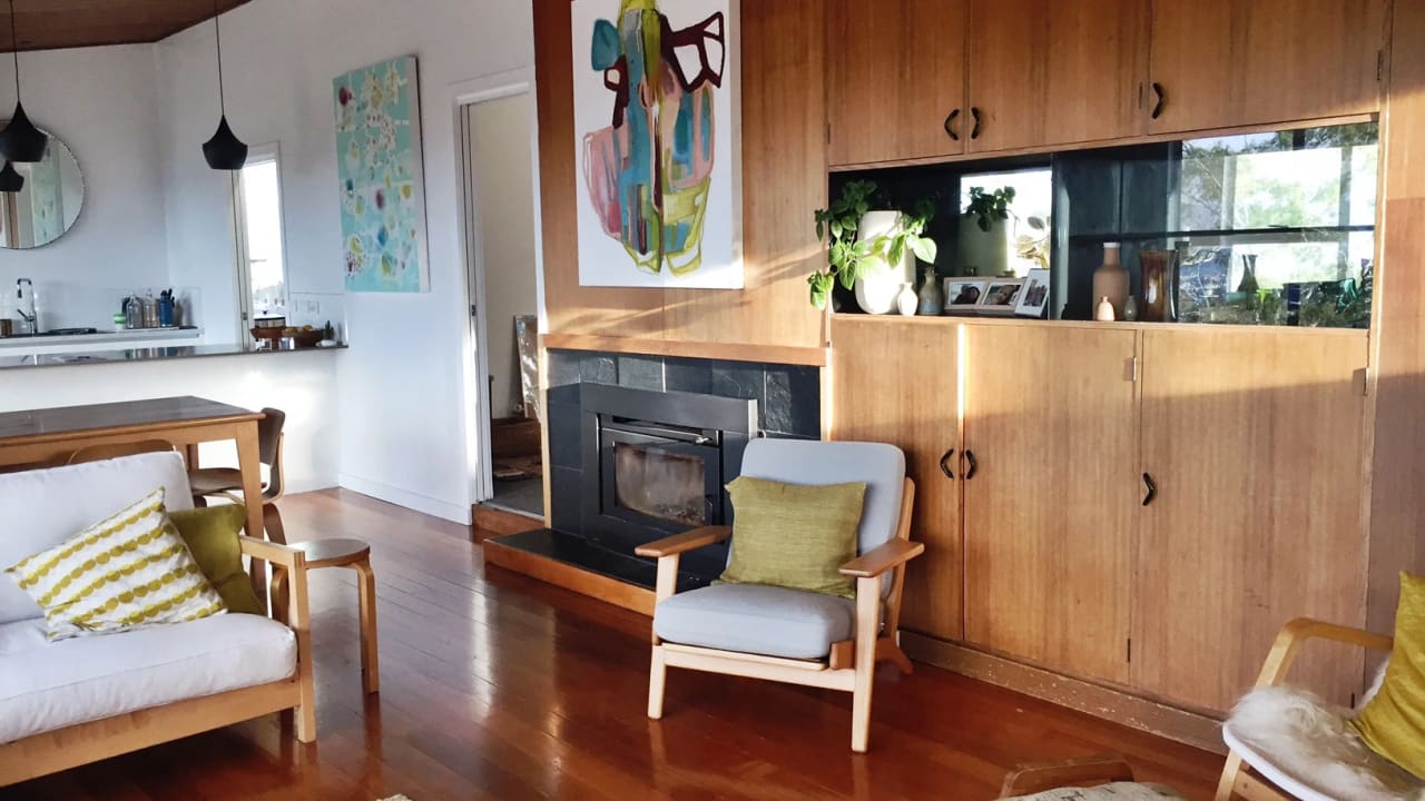 Furnished room in a share house