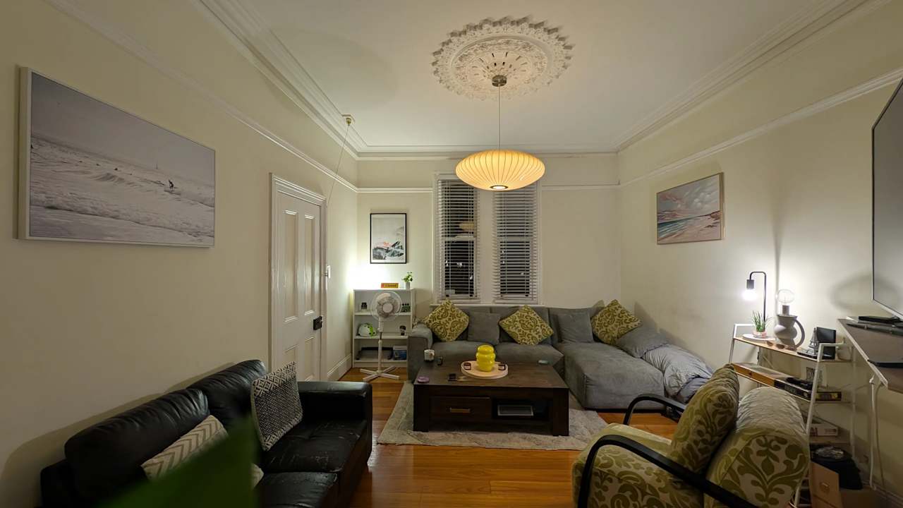 Furnished room in a share house
