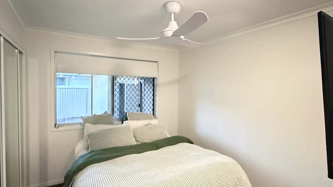 Unfurnished room in a share house
