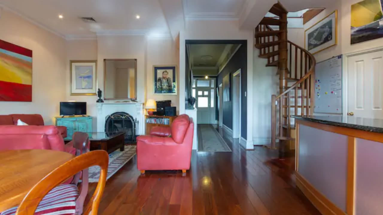Furnished room in a share house