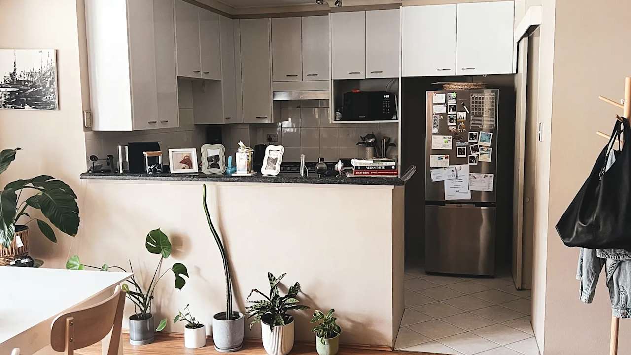 Whole property with 2 rooms for rent