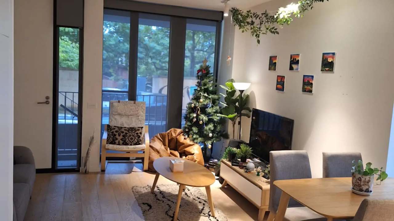 Furnished room in a flatshare