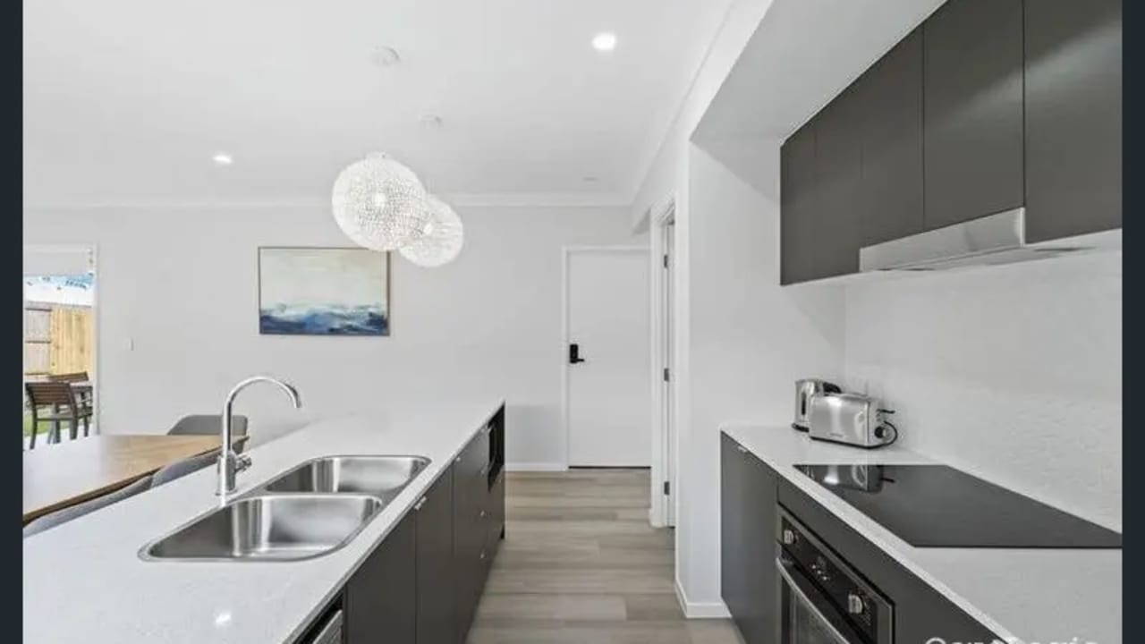 Furnished room with own bathroom