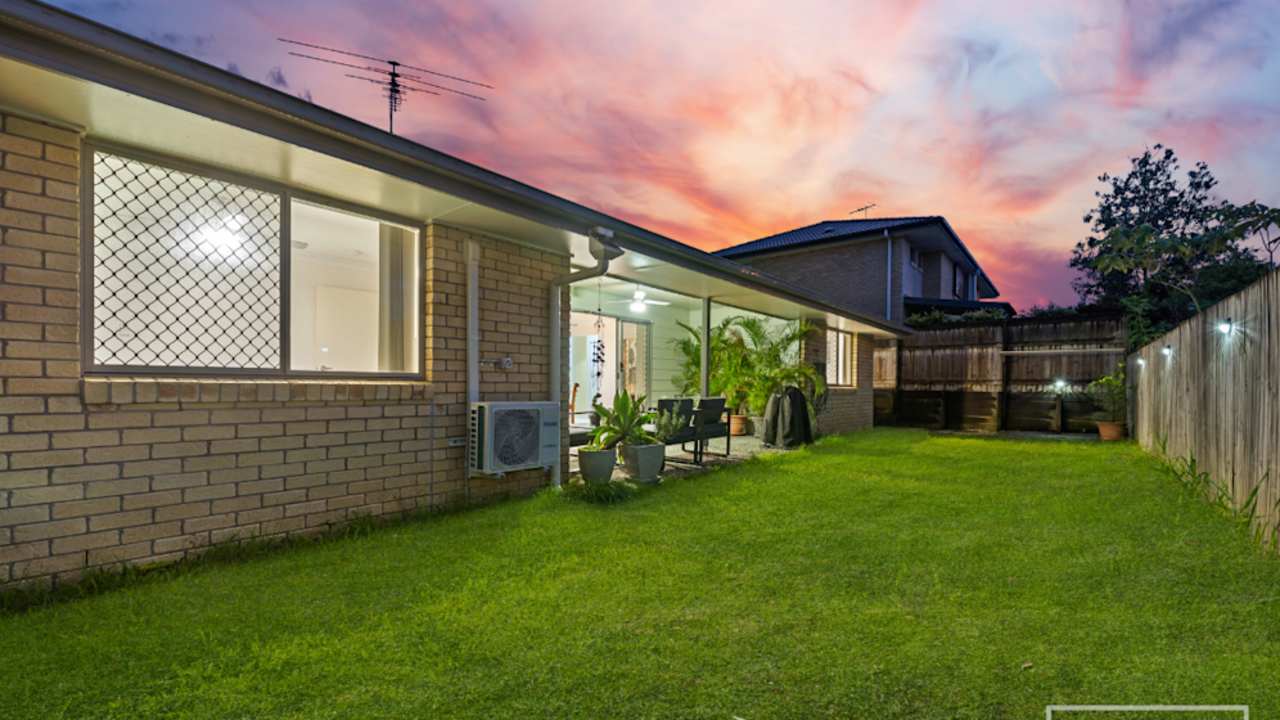 Room with ensuite in a share house