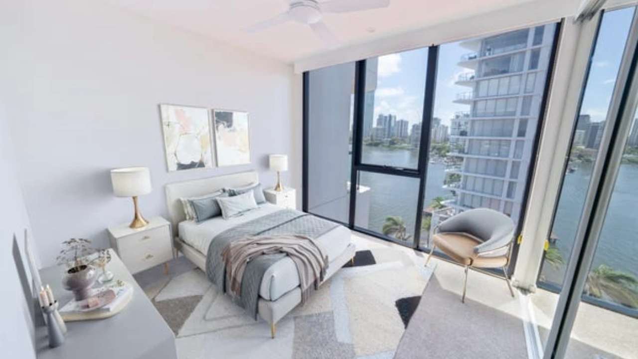 Unfurnished room in a flatshare