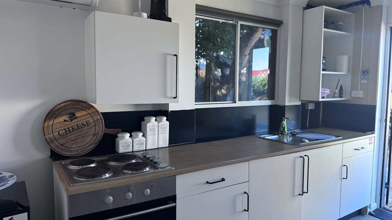 Furnished room granny flat for rent